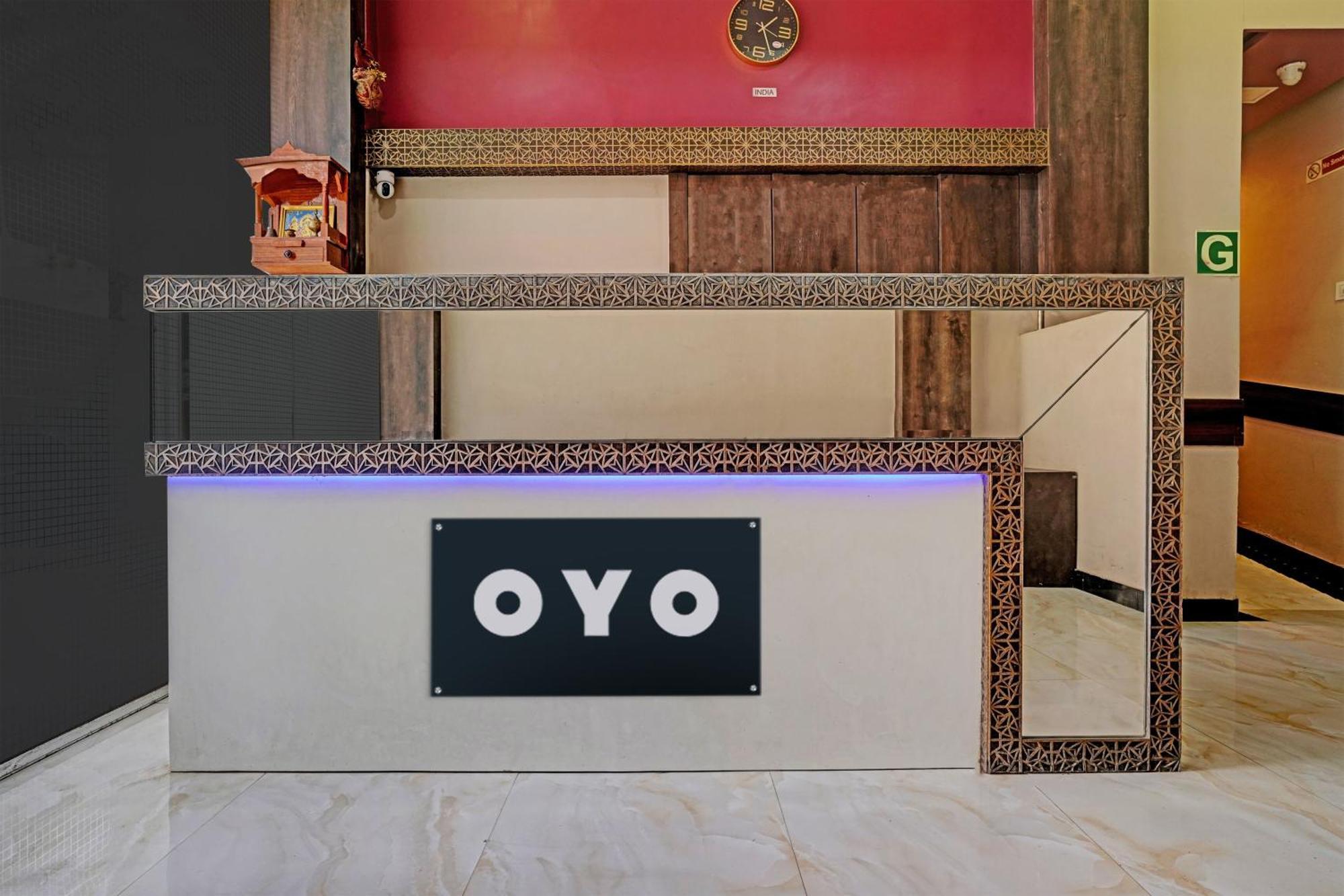 Oyo Hotel Blue Sapphire Residency Near Chhatrapati Shivaji International Airport Mumbai  Buitenkant foto