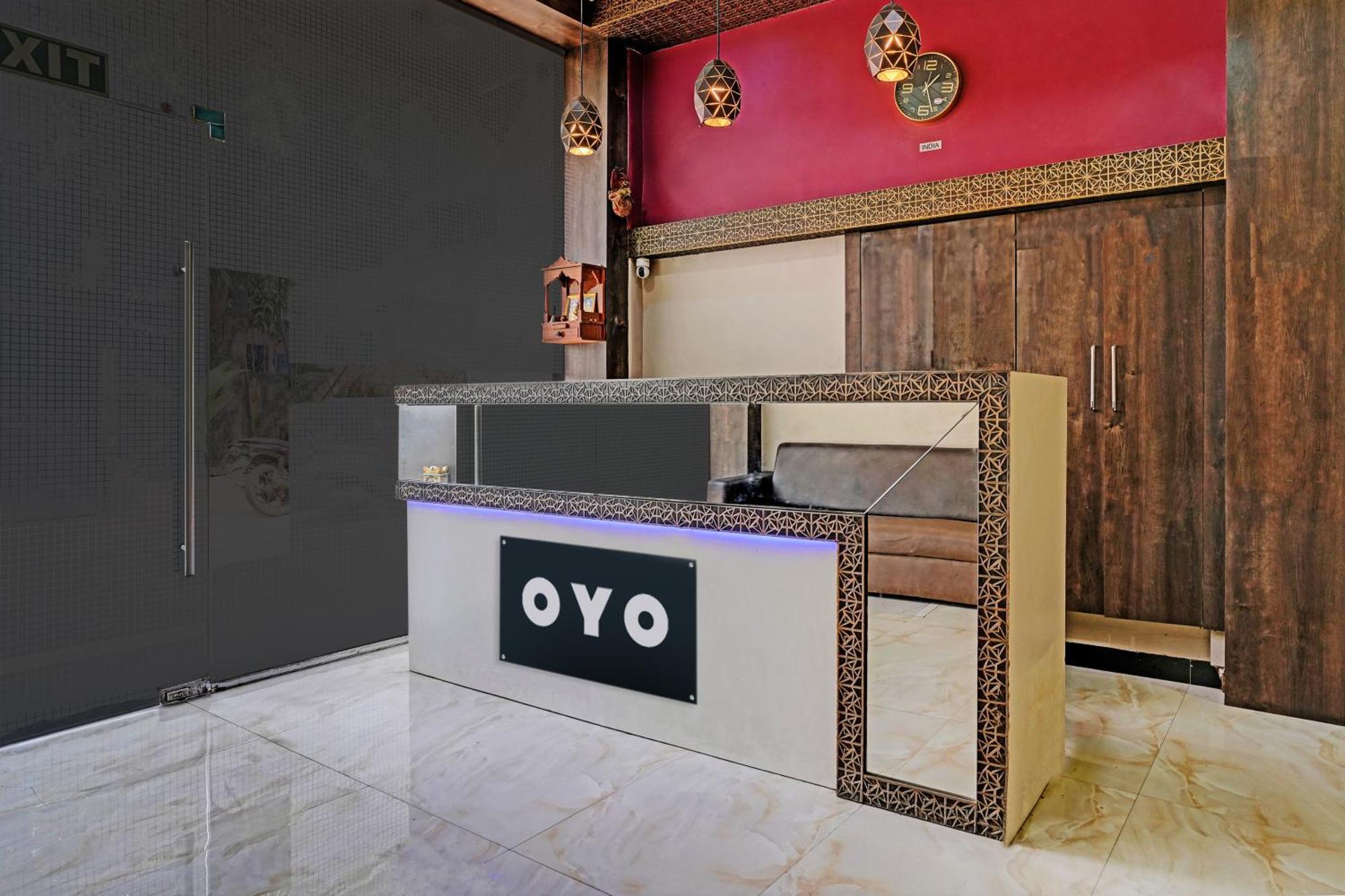 Oyo Hotel Blue Sapphire Residency Near Chhatrapati Shivaji International Airport Mumbai  Buitenkant foto